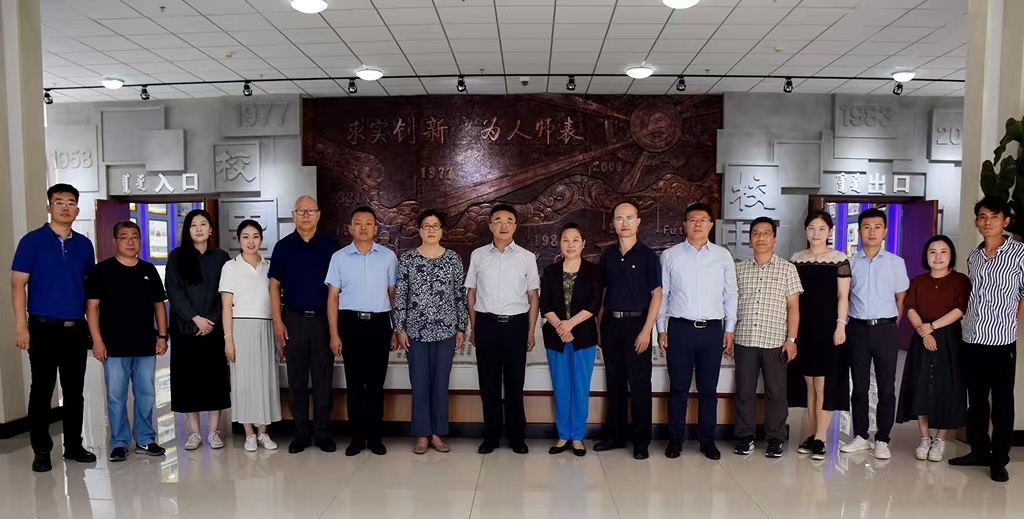 1660222447485030825.jpg 1660222447485030825.jpg